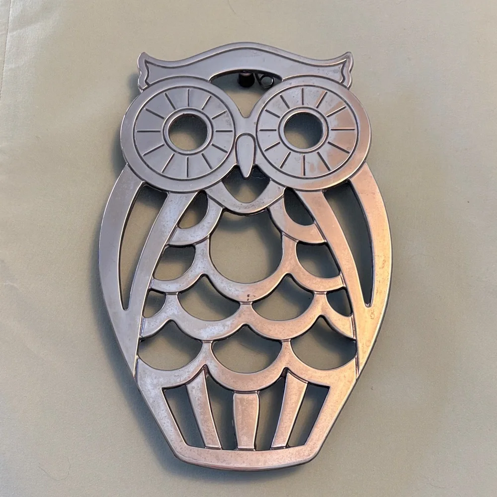 Hoo Hoo! Vintage Silverplated Owl Wall Decor or Trivet by Leonard - Sweet!